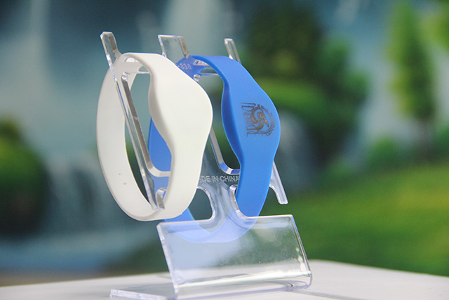 id硅胶腕带；ぬ滓妆湫，你找到它不回弹的原因了吗？